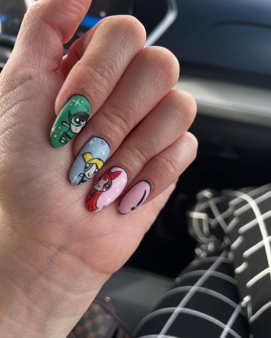 Diseño de uñas 28